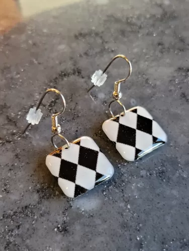 Checkered Flag Earrings - Black and White 